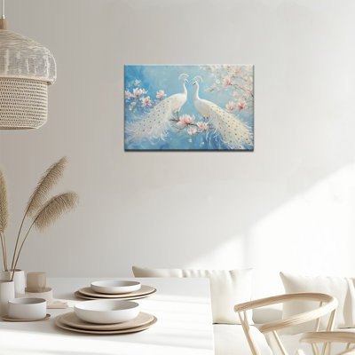 Adriah, paon blanc élégant, peinture sur fond bleu avec décor floral Magnolia