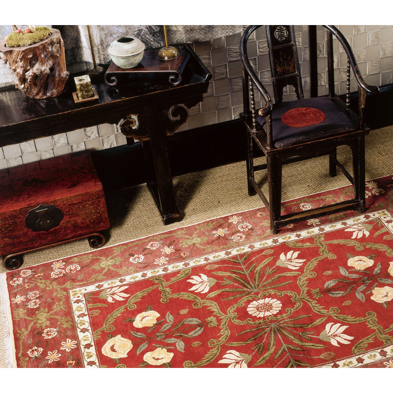 Shahjahan Wool Oriental Area Rug in Green/Red, Rectangle 6' x 9'