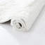 Tapis blanc-1058916887
