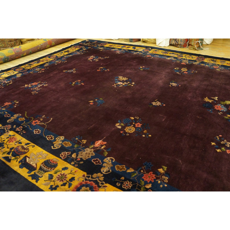 Hand Knotted Wool Area Rug in Purple