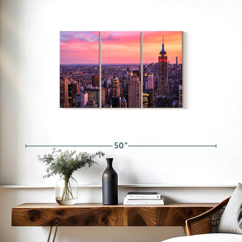 Sebbie NYC Skyline au coucher du soleil, H 20 po x l 33 po