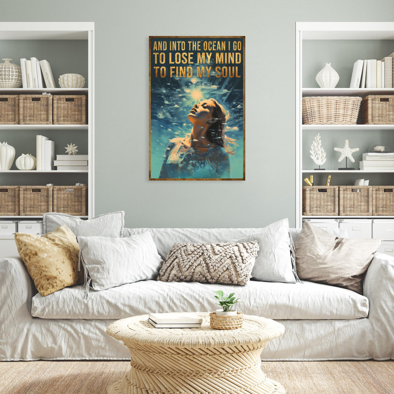 Woman And Into The Ocean, L 16 po x H 20 po x P 1,25 po