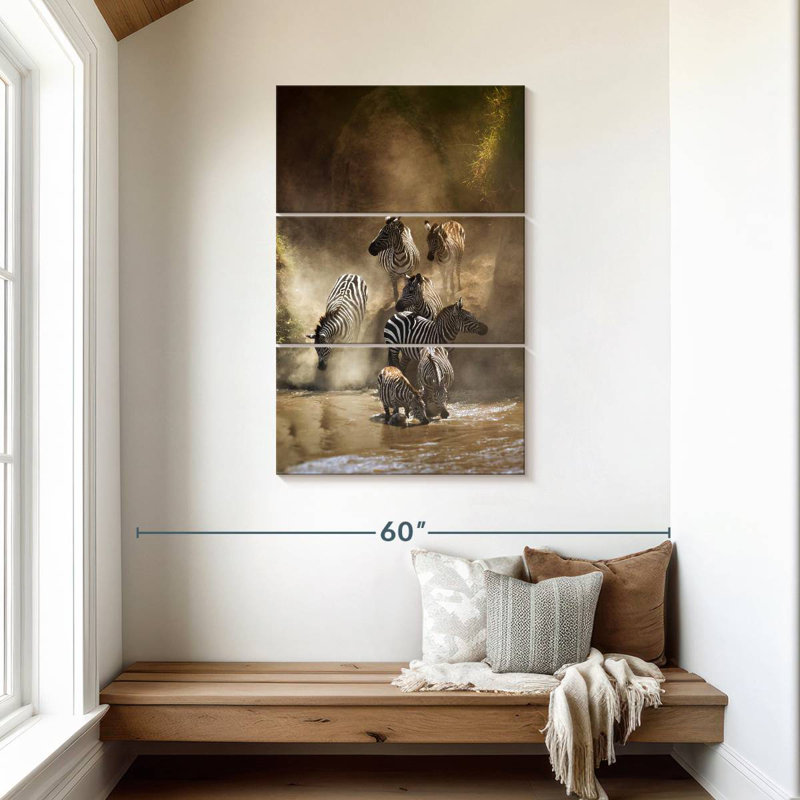 Zèbre Brampt traversant la rivière Mara, 45" H x 28" W