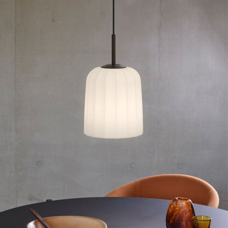Veo Pendant 180, 112.83" H x 8.19" W x 8.19" D