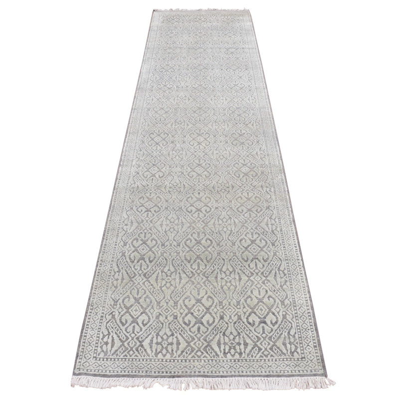 Tapis de couloir vert nouvel âge en soie 2 pi 7 po x 10 pi 4 po Joeliel