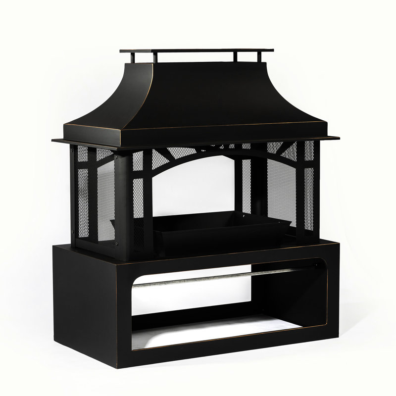 Foyer d'extérieur au bois en acier noir mat, parfait pour les rassemblements avec expérience
