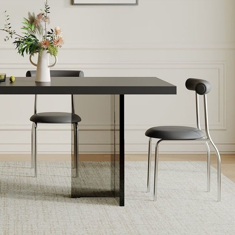 Simple and Light Luxury Black Dining Table