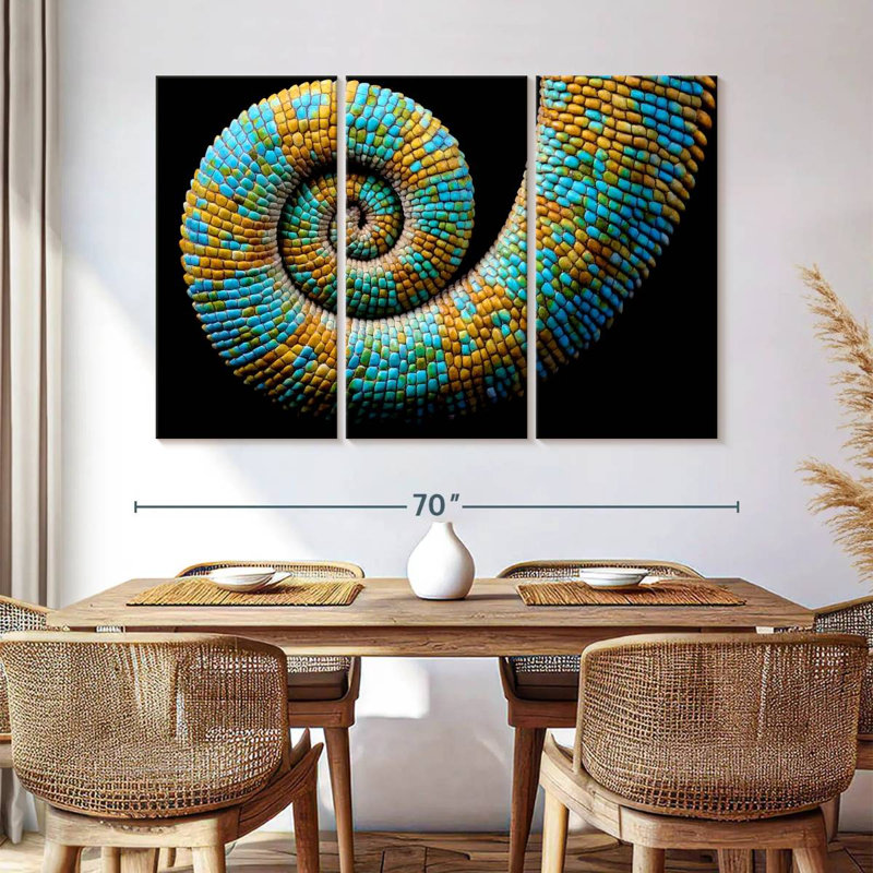 Brampt Curled Chameleon, 42" H x 65" W