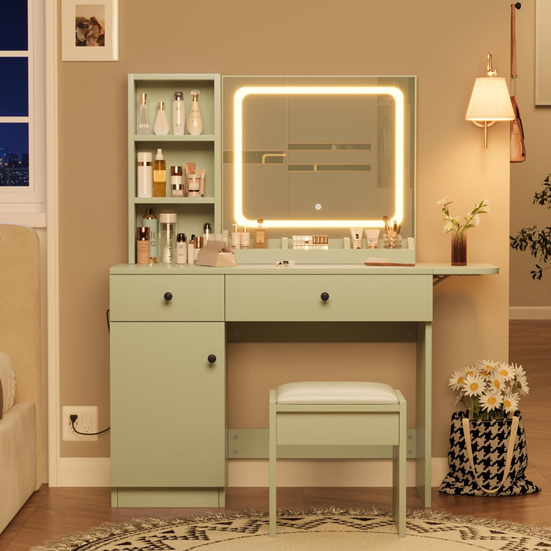 Dressing Table with Mirror