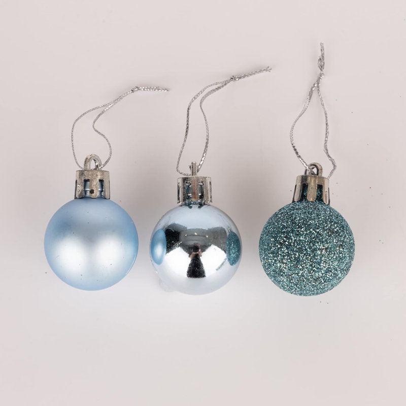 10.5cm Polyvinyl Chloride (PVC) Bauble