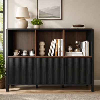 Armoire de rangement moderne à 3 portes avec panneaux cannelés et portes à pousser