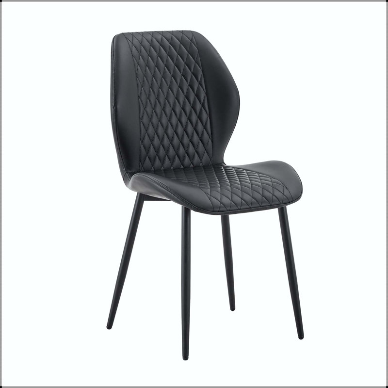 Chaise de salle à manger en polyuréthane noir matelassé - ensemble de 4