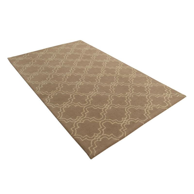 Tapis taupe 5 pi x 8 pi 1 po