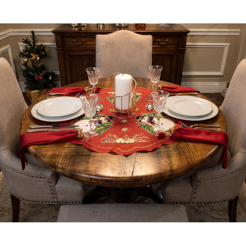 Napperon rond rouge de 61 cm (24 pouces) avec bonhommes de neige et volutes pour les fêtes