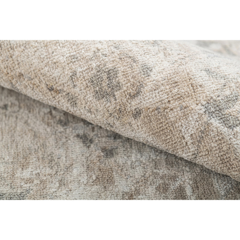 Hand Knotted Area Rug in Ivory And Grey, Runner 2'6" x 10'