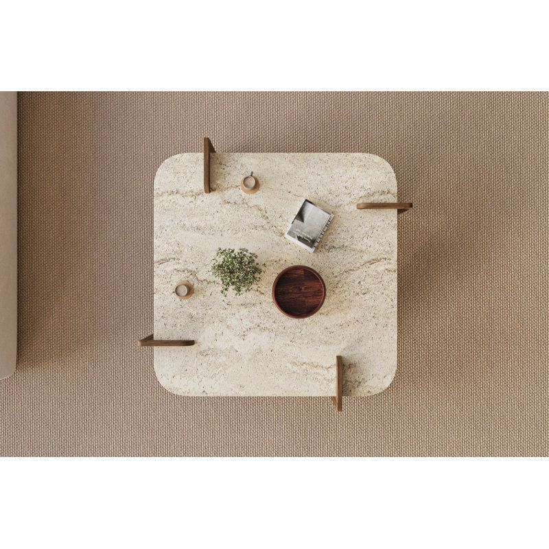 Table basse carrée en travertin et noyer, Travertin noyer, Beige