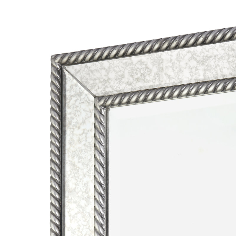 Cecilia Mirror