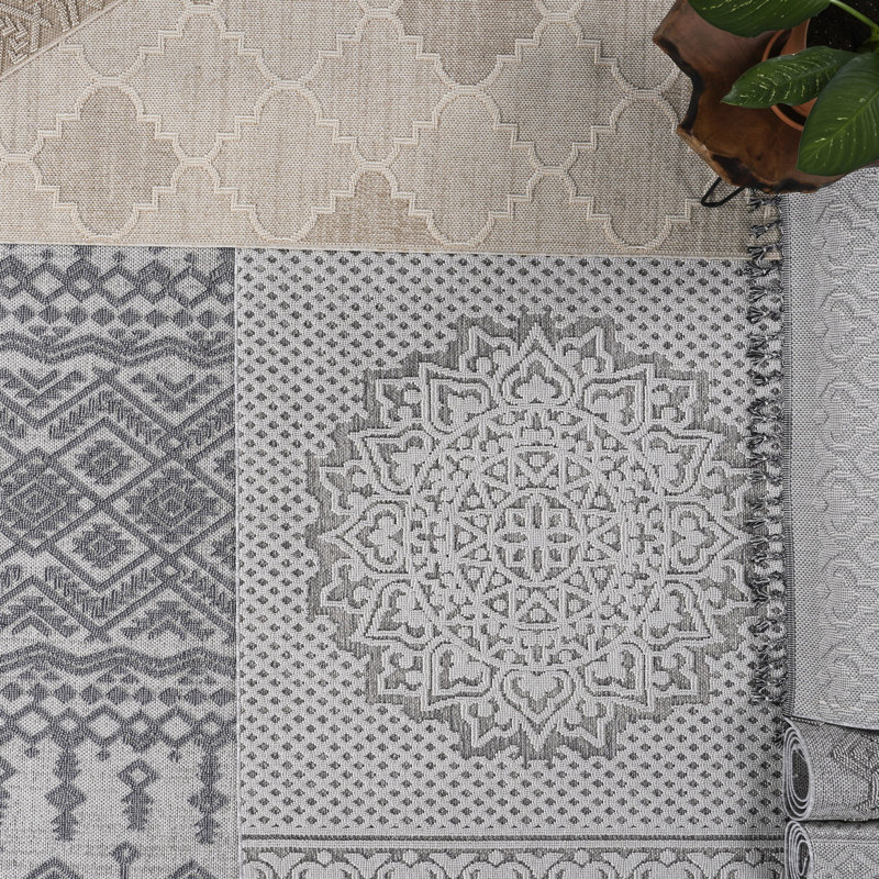 4x6 White/grey Trellis Area Rug - Stain , Non-shedding, Ideal For Indoor & Outdoor, Pet , Design Any Room, Various Sizes, Easy To Clean, 0.27" Medium Pile, Cotton Backing, Polypropylene Made White