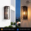 Applique murale d'extérieur 1 lumière H 18 po Polikron Classic, métal bronze huilé avec verre propre, Dusk to Dawn-1146128356-1178957518