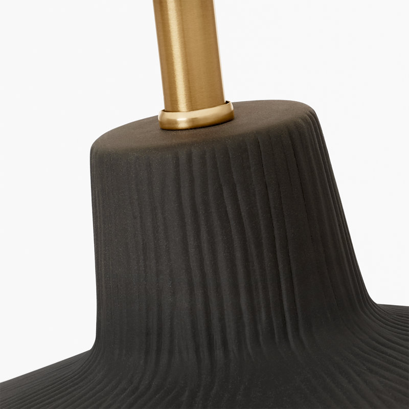 Lampe de table 1 lumière Hable Latham au fini céramique brute avec abat-jour en tissu de lin blanc, Noir brut