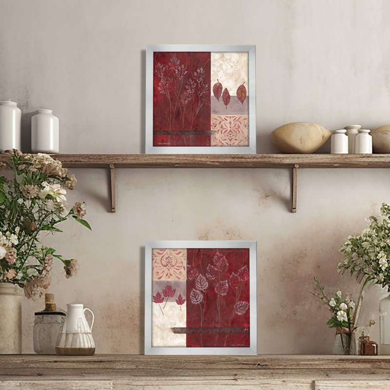 Ensemble de papiers pressés cramoisis sur papier