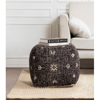 Tamarindo 20" X 20" X 20" Black & White Pouf