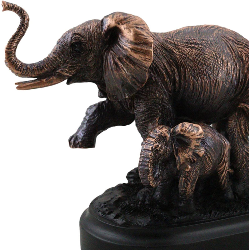 Animals Figurines & Sculptures