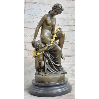 Figurines et sculptures