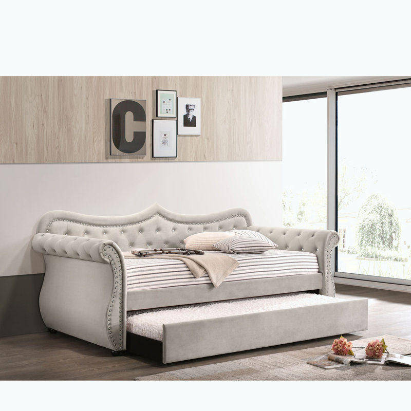 Tuft Linen Daybed with trundle