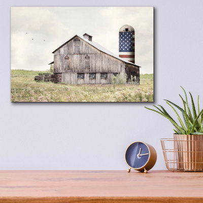 «One Land, One Flag» par Lori Deiter, art mural en verre acrylique
