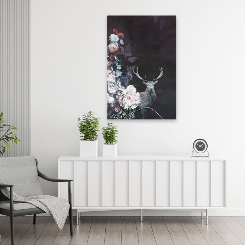 Haute couture 9 - nature morte florale, animaux, pop urbain, surréalisme, botanique, cerf, H 36 po x l 24 po