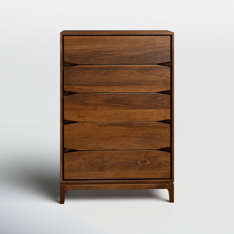 Veach 31.5'' W 5 - Drawer Dresser