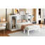 Lit simple en blanc avec tablettes et garde-robe - option de conception stable et fonctionnelle compacte