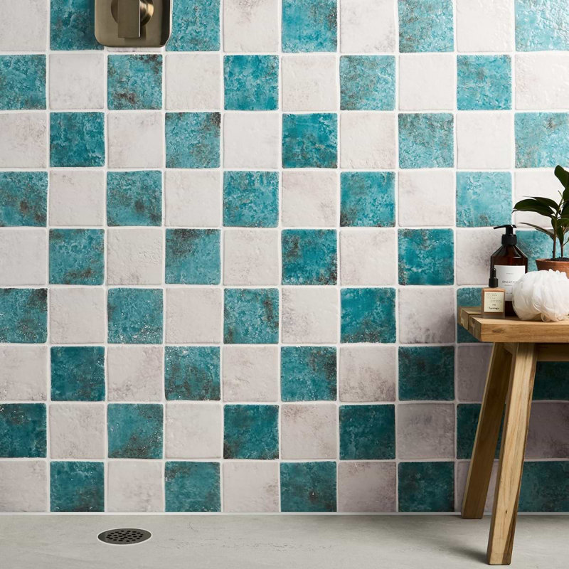 Luna 4,72 po X 4,72 po Carreau de plancher et de mur en porcelaine texturée brillante (8,96 pieds carrés / caisse)
