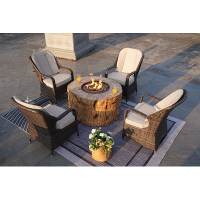 Ensemble de conversation pour 4 personnes avec coussins