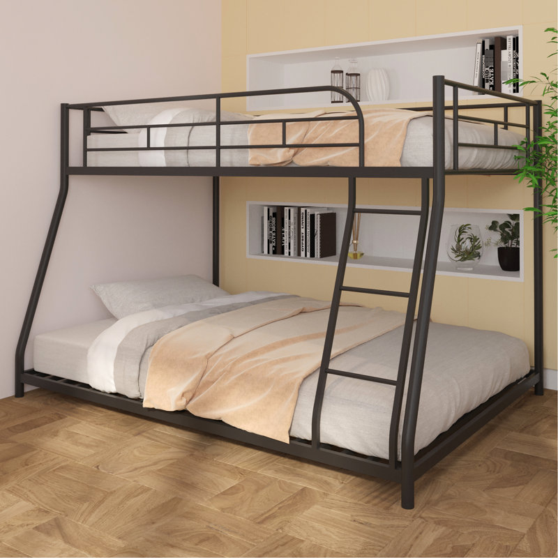 Lit superposé simple au-dessus d'un lit double avec structure en métal en acier, garde-corps et dispositif de support central, système de support de rails