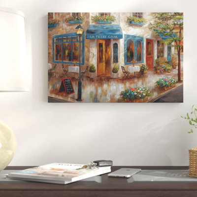 " Le Petit Cafe "