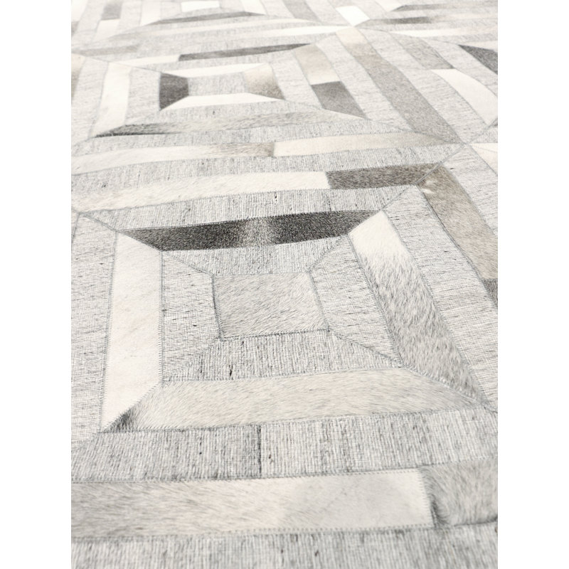 Galaxy Hand Stitched Cowhide Silver Area Rug, Rectangle 5' x 8'