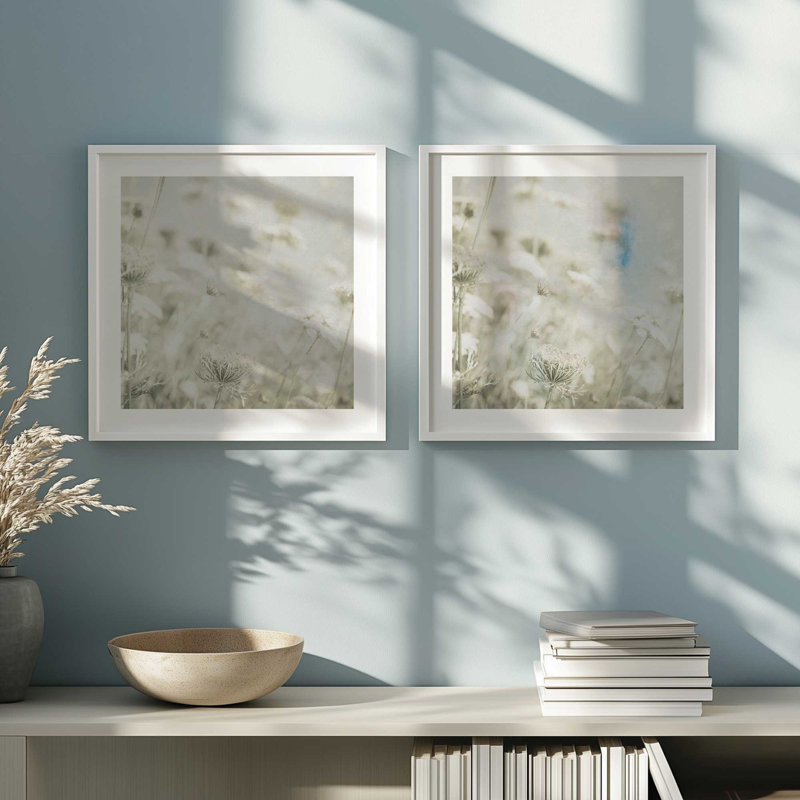 Ensemble de 2 impressions sur toile Pastel Wildflower Whispers, 20 po x 20 po, H 13,5 po x l 25,5 po x P 1,25 po