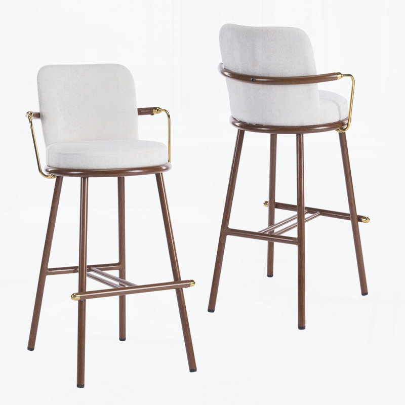 Tabouret de bar industriel moderne avec structure en métal et accoudoirs courbés