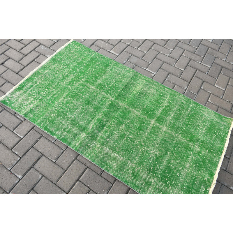 Tapis turc rétro vintage vert idéal pour la décoration de bureau ou de chambre à coucher avec une esthétique bohémienne