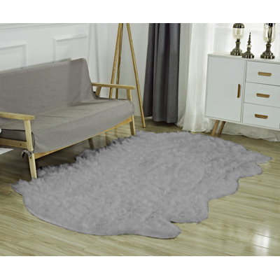Tapis gris Edlin Flokati