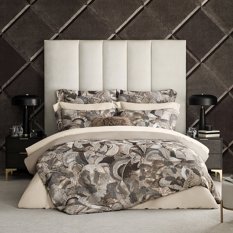 Bedding, Queen
