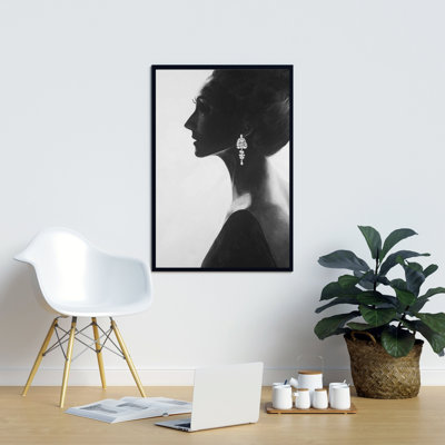 Chic Woman - Hyperrealist Livingroom Canvas | Home Decor Art