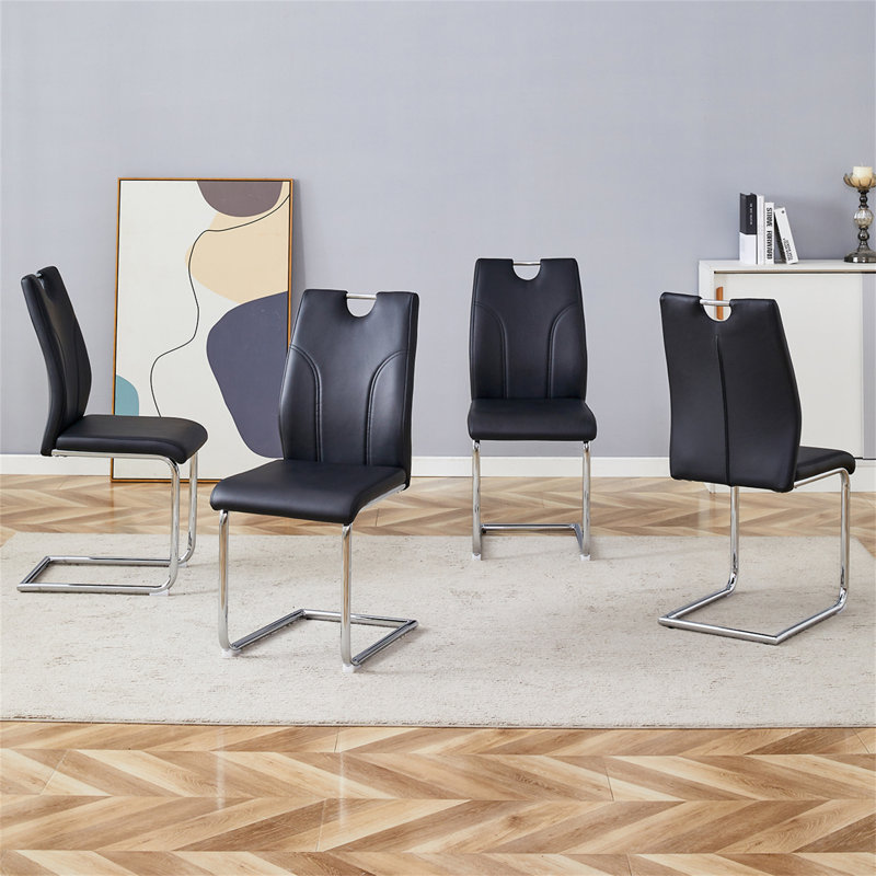 Quatre chaises en forme d'arc en PU de style luxueux léger seulement