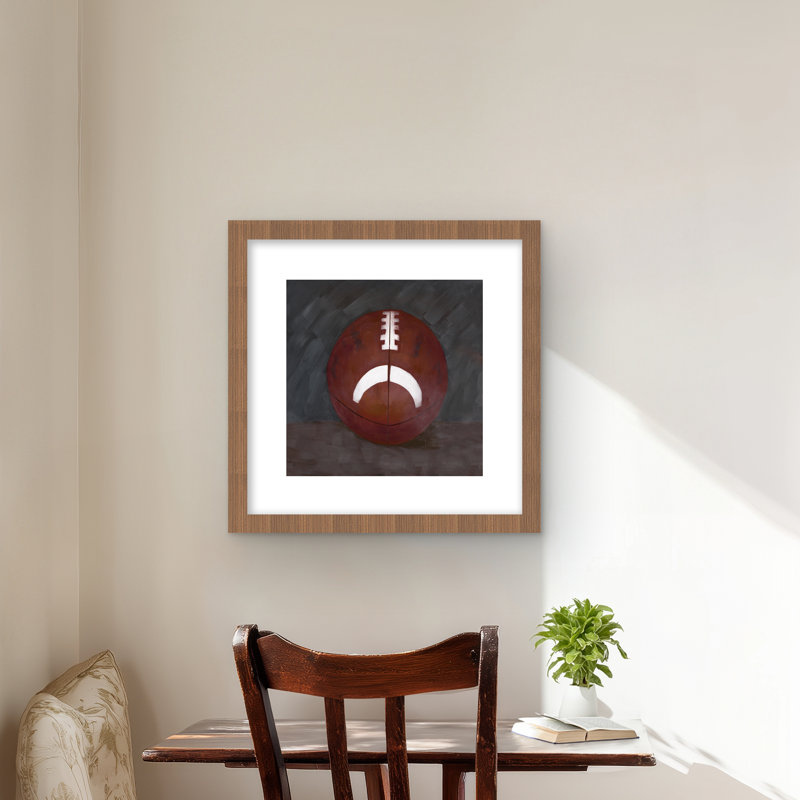 Football Ball - Brown Sports & Games, reproduction encadrée avec passe-partout