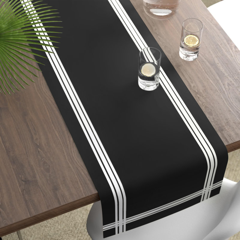 Chemin de table Choteau, Noir, 72 po x 16 po