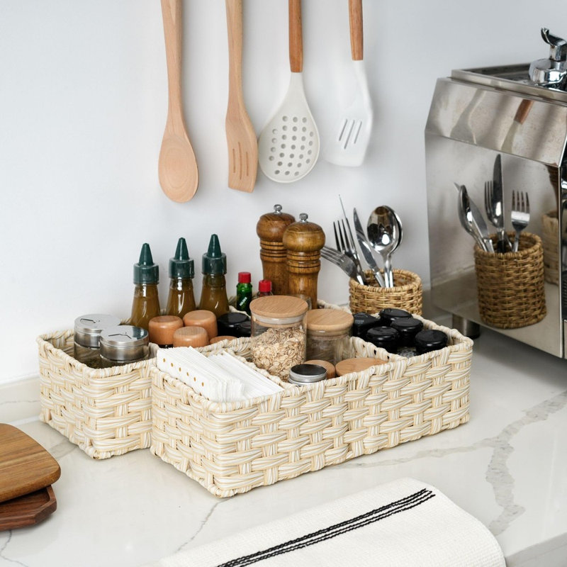Ensemble de 2 paniers de rangement en osier à 3 sections, plateau de toilette imperméable et divisé pour l'organisation des tablettes de salle de bain