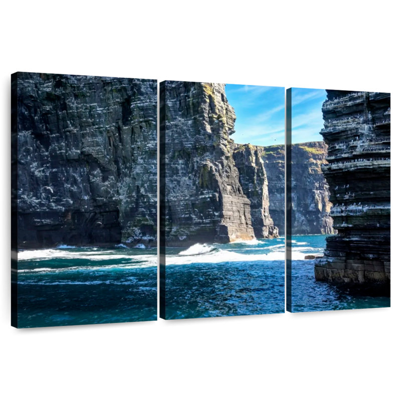Nicci Sea Cliffs, 42" H x 65" W