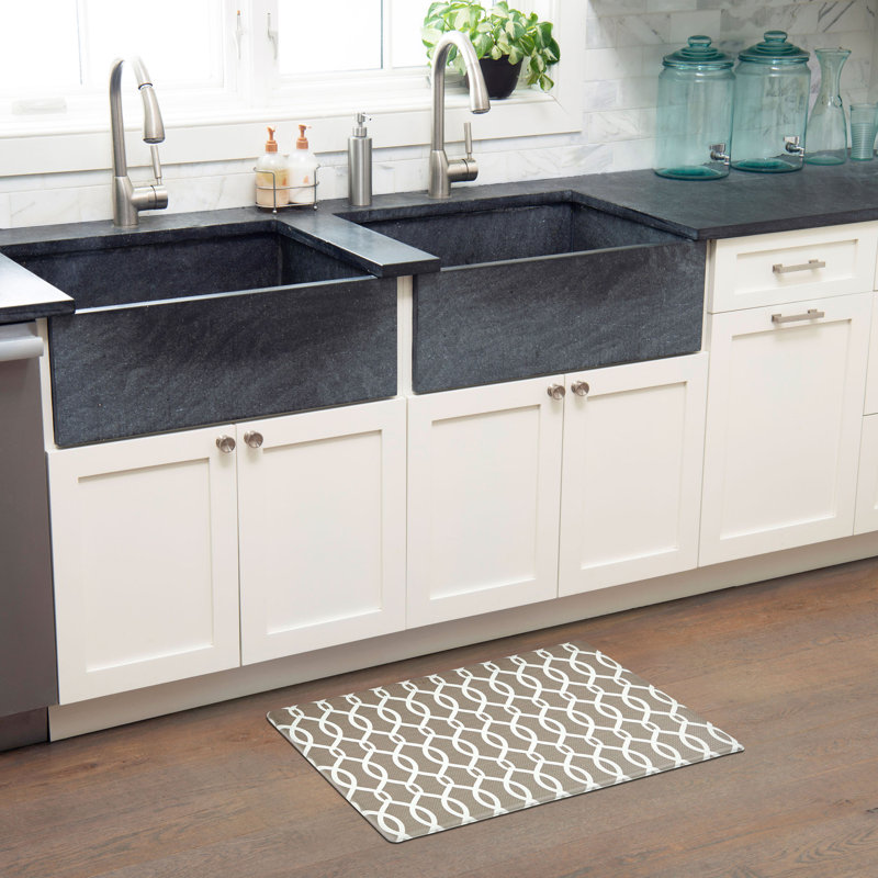 Geometric Water Resistant Anti-Fatigue Non-Skid Kitchen Mat, Rectangle 1'5.5" x 2'6", Beige